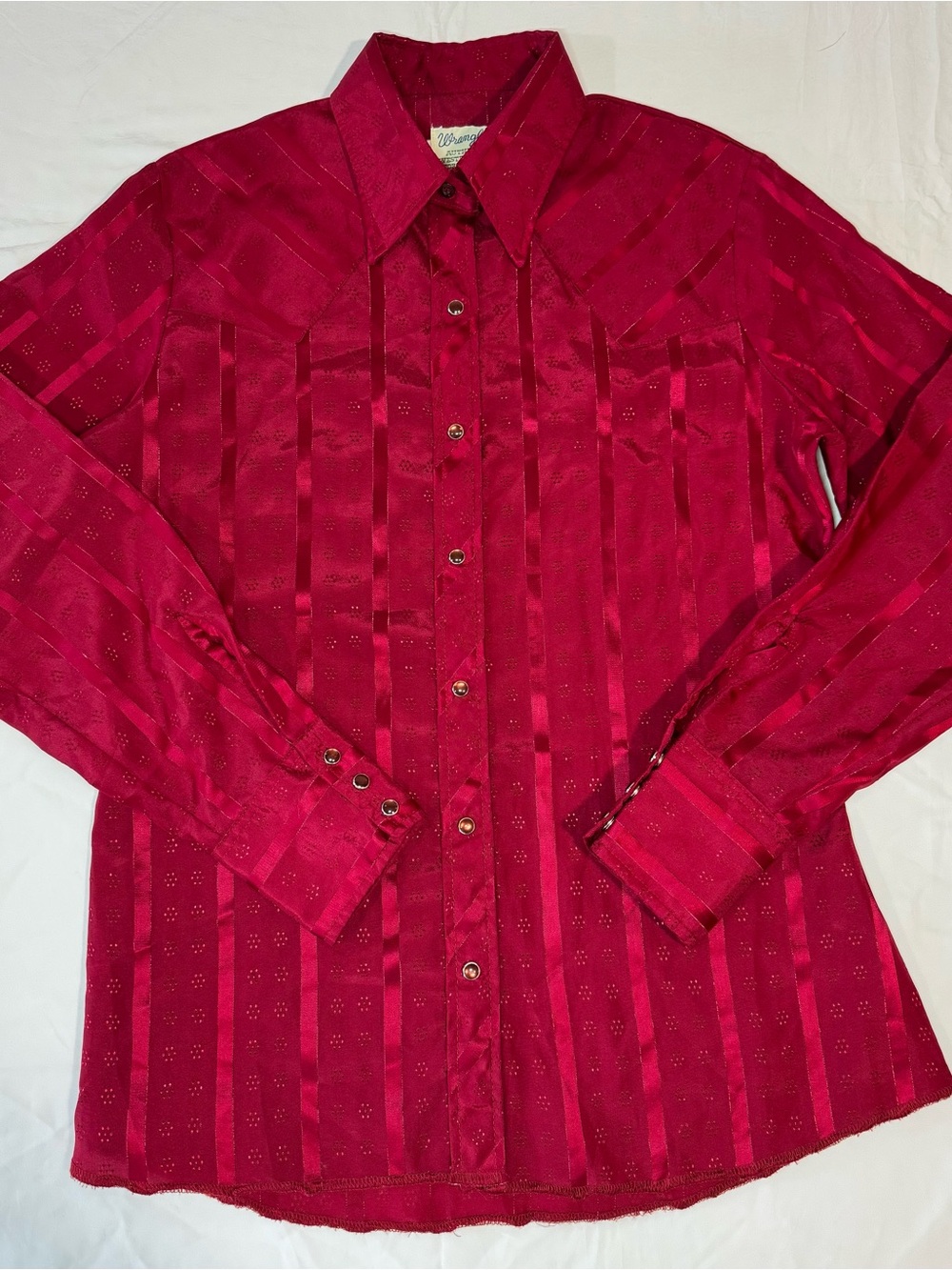 Vintage Wrangler Women’s 34 Red Western Pearl Snap Shirt Made USA